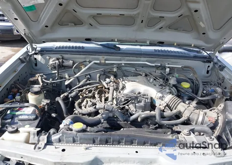 2004 Nissan Xterra Xe z USA, uszkodzony, nr VIN 5N1ED28T84C625363